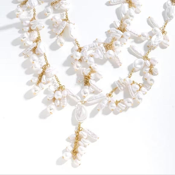 Pearl and Gold Statement Necklace - Picture 3 of 7